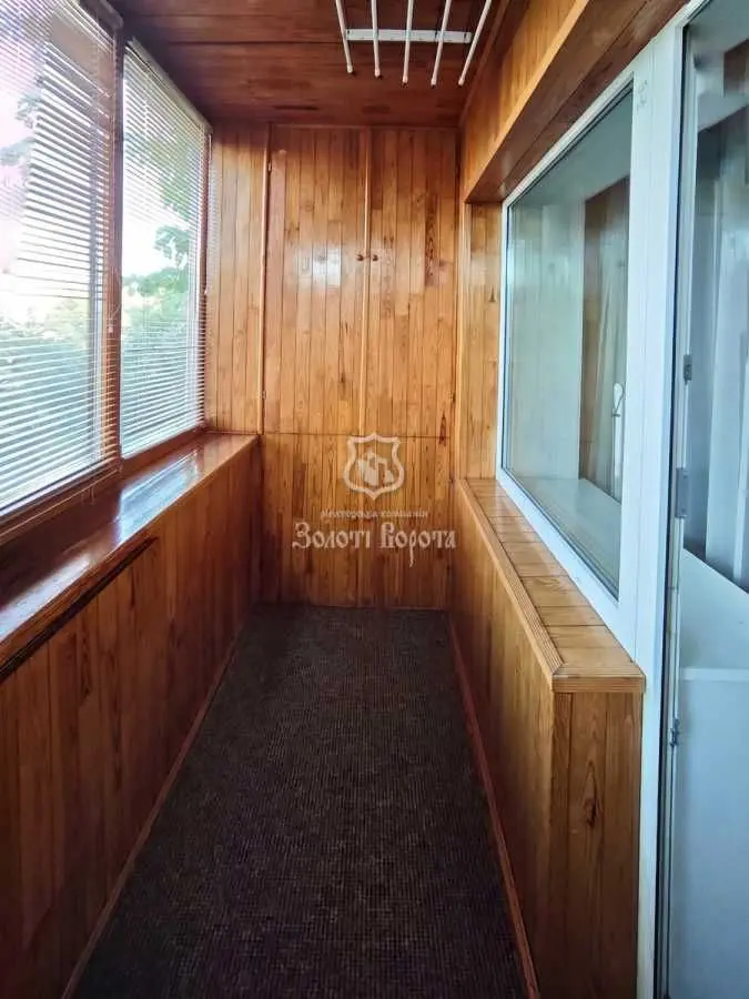 Фото Продаю 2-комнатную квартиру, 43.2 кв. м, Привокзальная ул. 12/1 Киев, цена: 71000 USD, код 7149