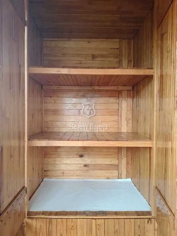 Фото Продаю 2-комнатную квартиру, 43.2 кв. м, Привокзальная ул. 12/1 Киев, цена: 71000 USD, код 7149