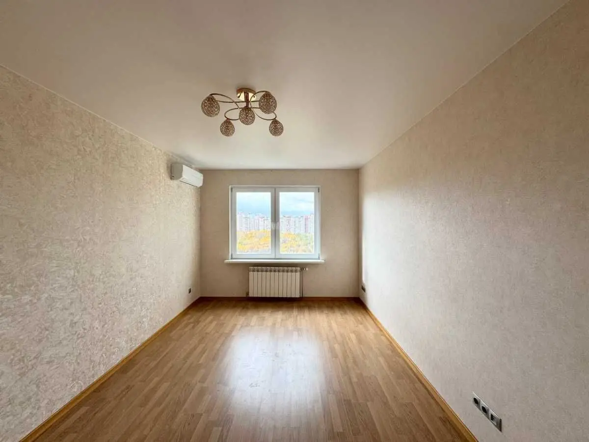 Фото Продаю 2-комнатную квартиру, 66 кв. м, Михаила Максимовича ул. (Онуфрия Трутенко) 9в Киев, цена: 113000 USD, код 7151