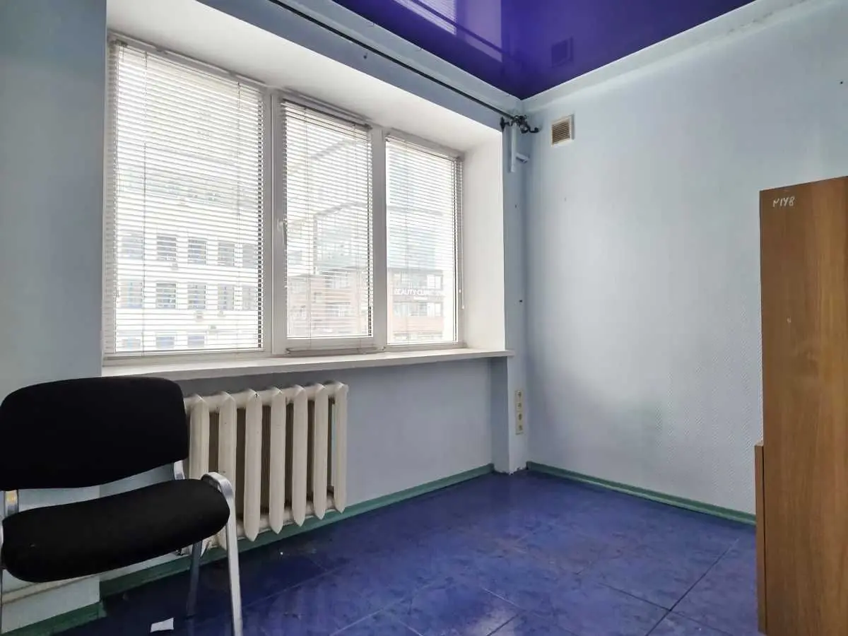 Фото Rent an office, Klovskyi Descent 12 Kyiv for long-term rent, price: 340 USD, code 7154