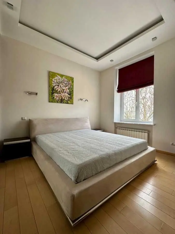 Фото Selling a 3-room apartment, 93.6 sq.m., Knyaziv Ostrozkykh street (Moskovska street)  Kyiv, price: 298000 USD, code 7158