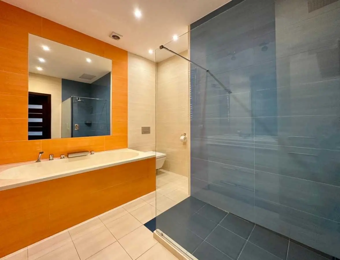 Фото Selling a 3-room apartment, 93.6 sq.m., Knyaziv Ostrozkykh street (Moskovska street)  Kyiv, price: 298000 USD, code 7158