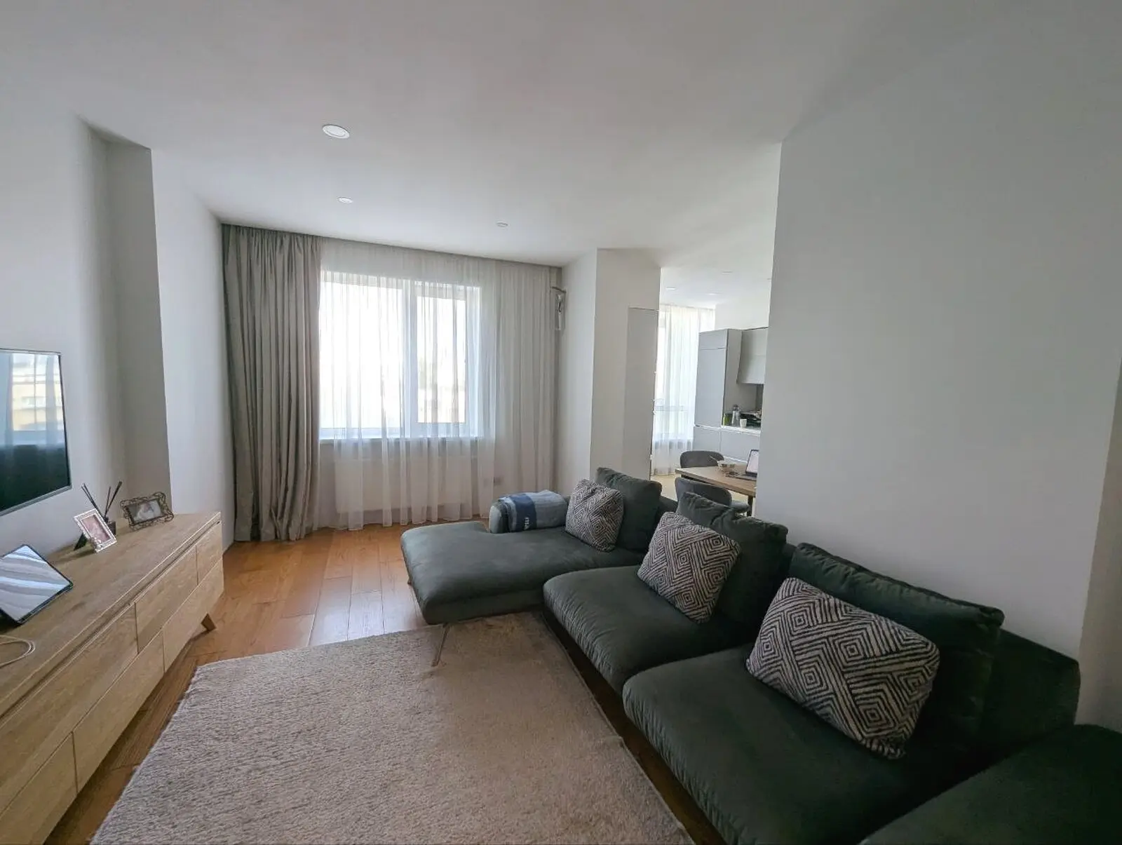 Фото Rent a 3-room apartment, Mykhaila Dontsia Street 2а Kyiv for long-term rent, price: 50000 грн, code 7161
