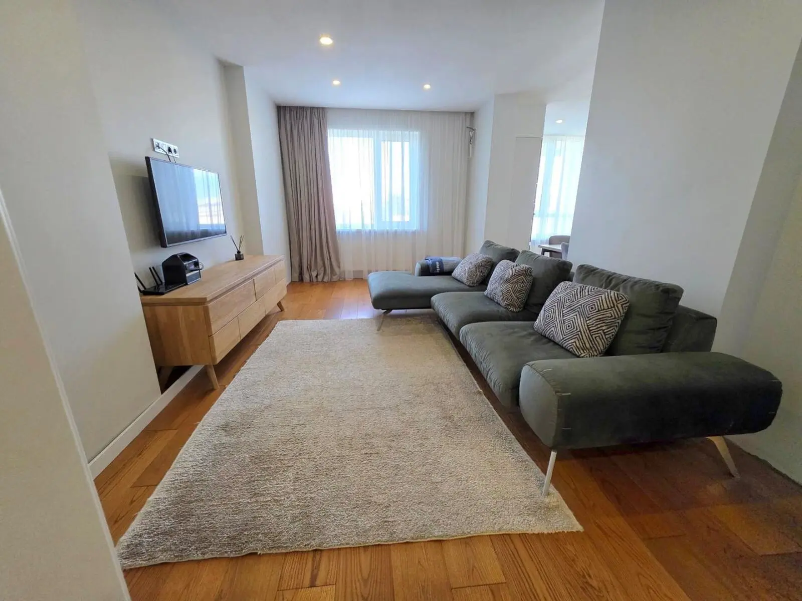 Фото Rent a 3-room apartment, Mykhaila Dontsia Street 2а Kyiv for long-term rent, price: 50000 грн, code 7161