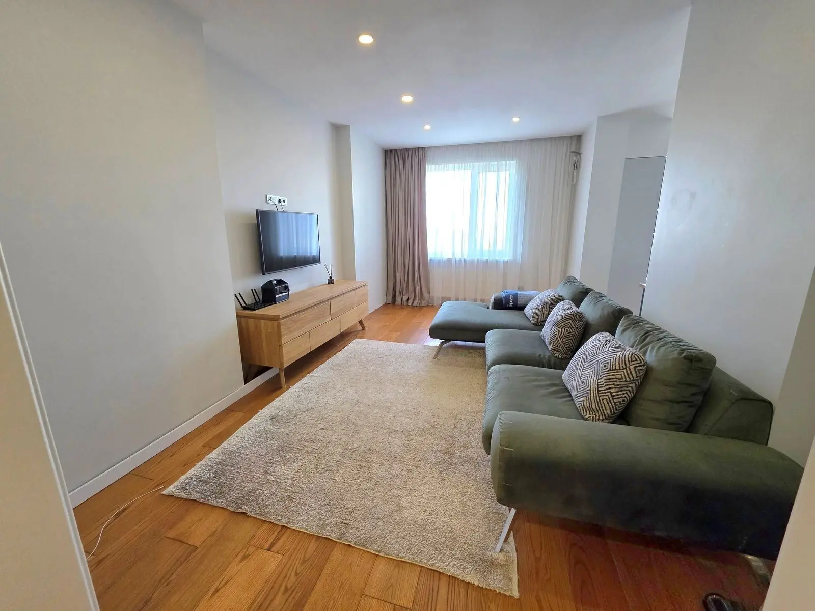 Фото Rent a 3-room apartment, Mykhaila Dontsia Street 2а Kyiv for long-term rent, price: 50000 грн, code 7161