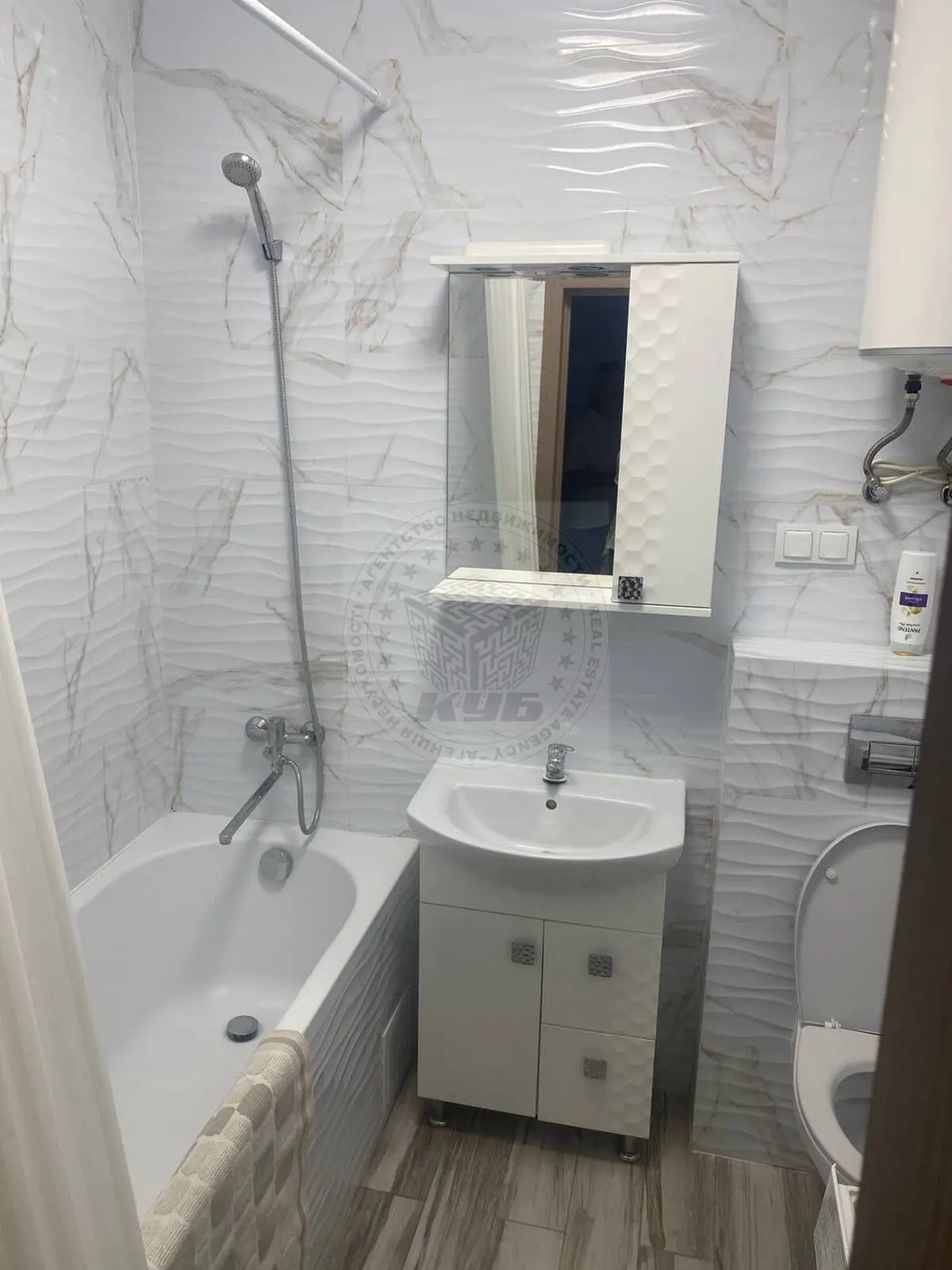 Фото Rent a 1-room apartment, Vidradnyi Avenue  Kyiv for long-term rent, price: 16000 грн, code 7162