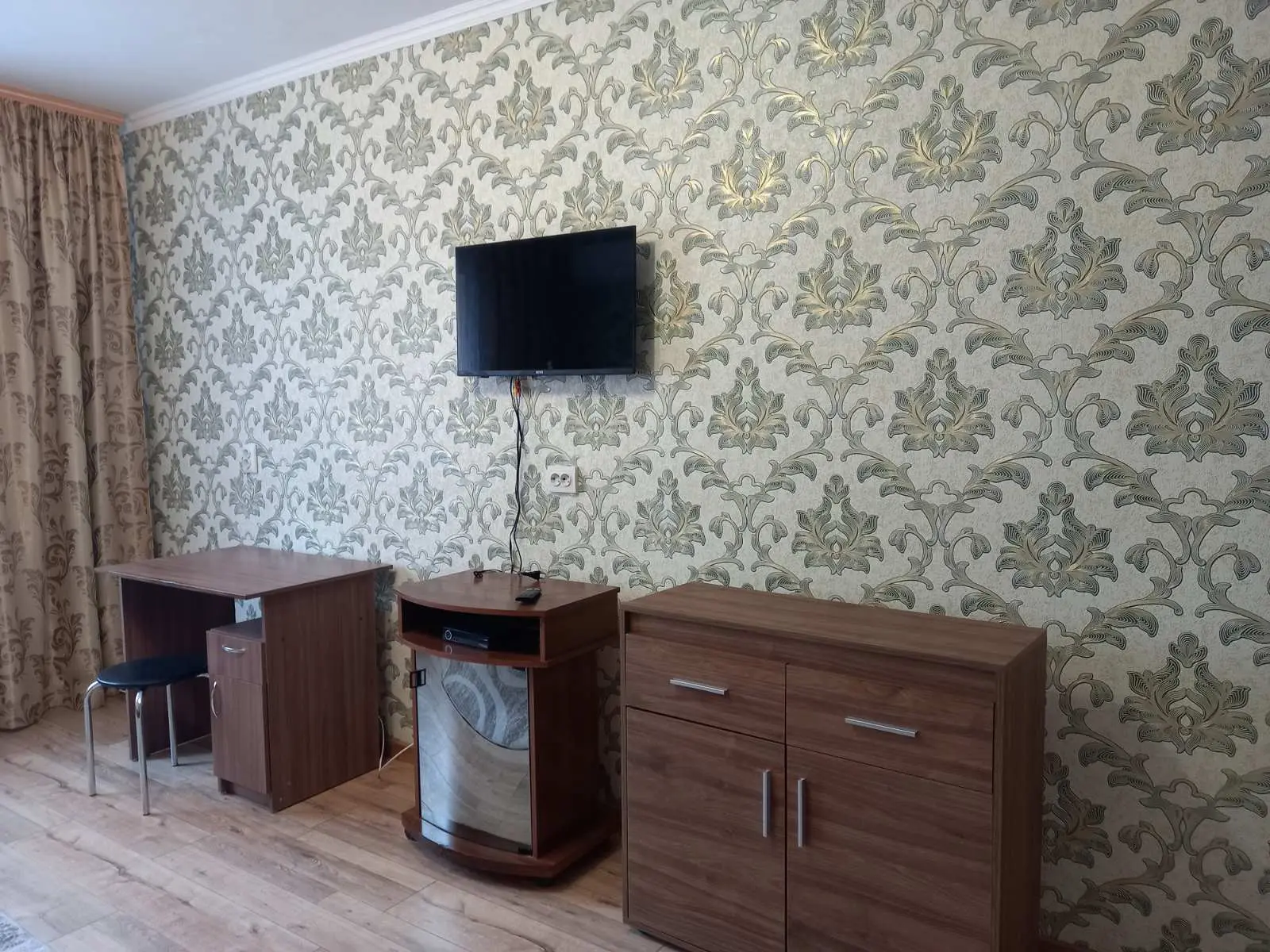 Фото Зняти 1 кімнатну квартиру, Олени Пчілки вул. 4 Київ в довгострокову оренду, ціна: 14000 UAH, код 7169