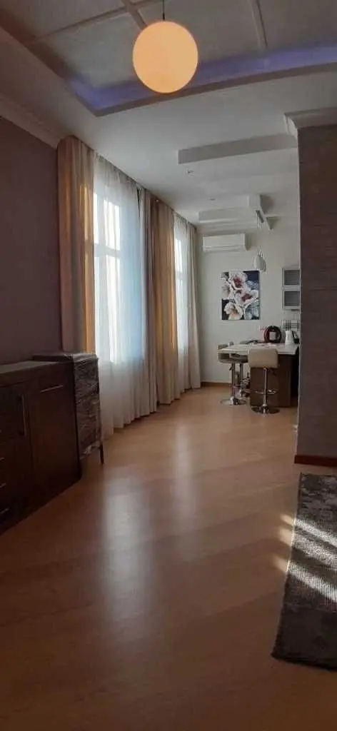 Фото Selling a 4-room apartment, 137 sq.m., Dmytrivska Street 66а Kyiv, price: 350000 USD, code 7179