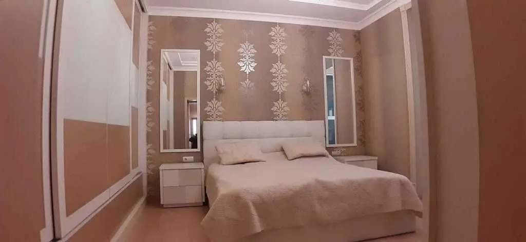 Фото Selling a 4-room apartment, 137 sq.m., Dmytrivska Street 66а Kyiv, price: 350000 USD, code 7179