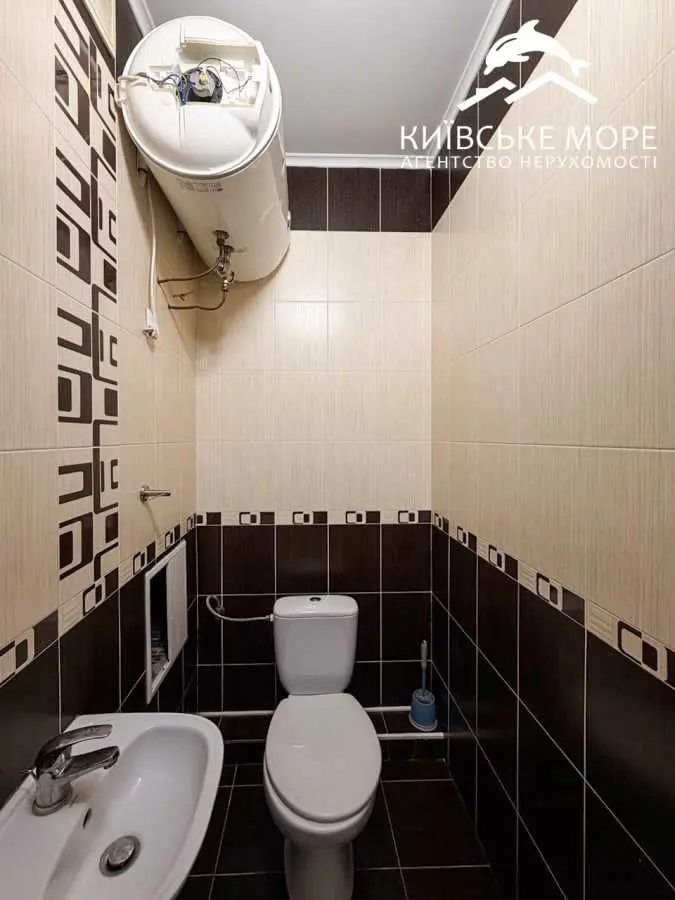 Фото Продаю 2-комнатную квартиру, 76 кв. м, Воскресенская ул. 14Д Киев, цена: 125500 USD, код 7191