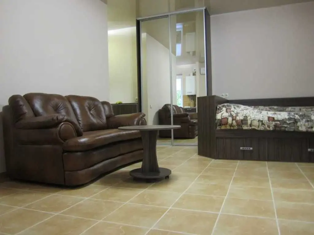 Фото Selling a 1-room apartment, 34 sq.m., Dnipro, price: 47000 USD, code 7194