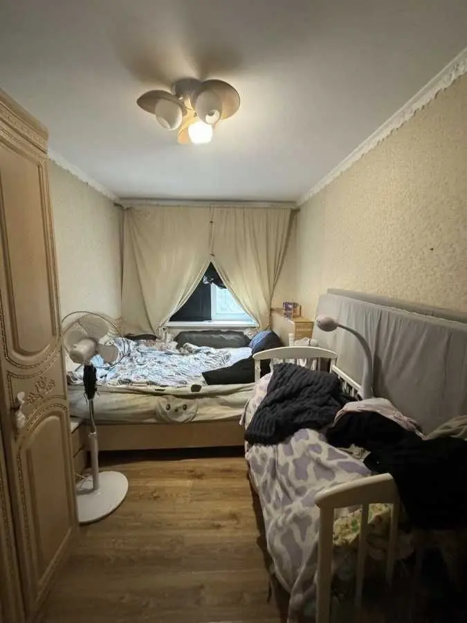 Фото Продаю 2 кімнатну квартиру, 42.6 кв. м, Тополева вул. 3 Дніпро, ціна: 45000 USD, код 7197