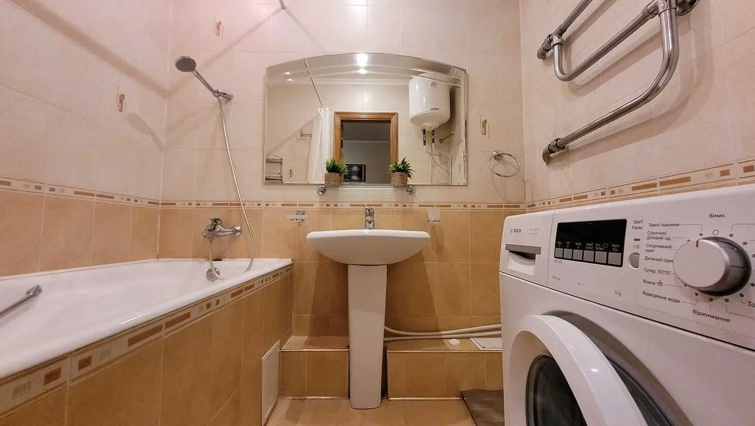 Фото Продаю 3 кімнатну квартиру, 91 кв. м, Анни Ахматової вул. 3 Київ, ціна: 110000 USD, код 7199