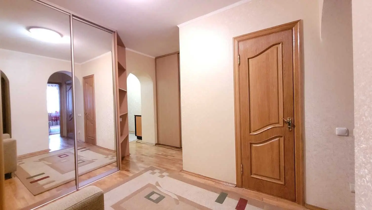 Фото Продаю 3 кімнатну квартиру, 91 кв. м, Анни Ахматової вул. 3 Київ, ціна: 110000 USD, код 7199