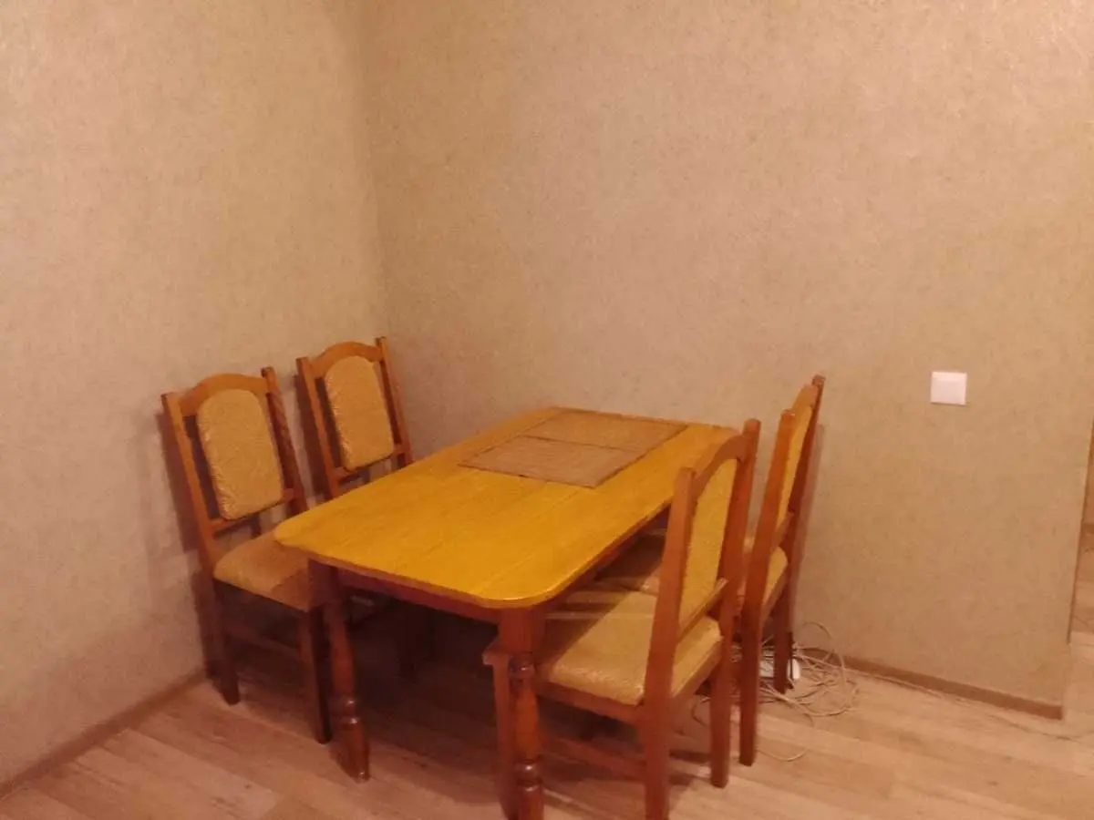 Фото Selling a 2-room apartment, 61 sq.m., Olevska Street 5 Kyiv, price: 89000 USD, code 7203