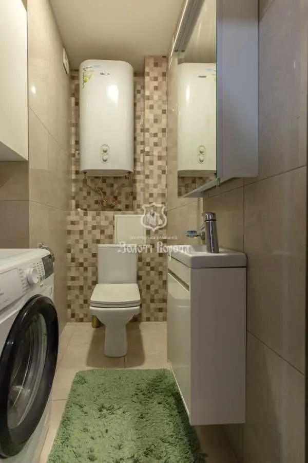 Фото Selling a 2-room apartment, 70.6 sq.m., Dragomanova Street 2 Kyiv, price: 130000 USD, code 7212