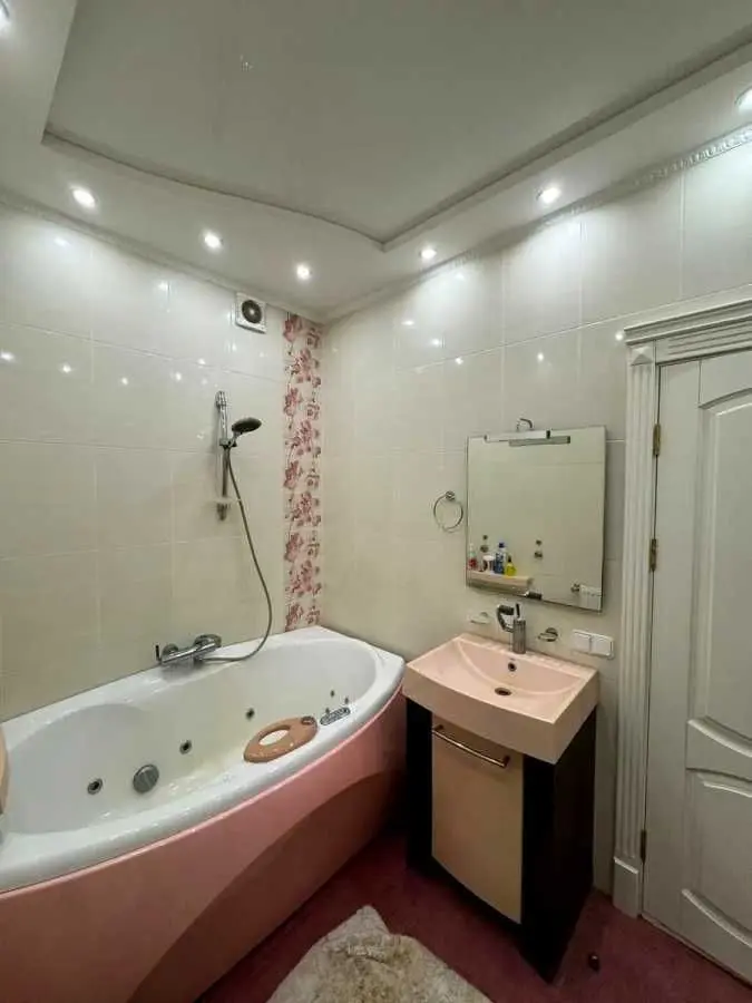 Фото Продаю будинок, 339.6 кв. м, Лисенка вул.  Дернівка, ціна: 159000 USD, код 7213
