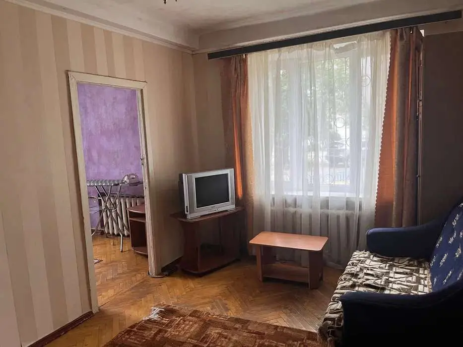Фото Selling a 2-room apartment, 44 sq.m., Tampere Street 13а Kyiv, price: 35900 $, code 7217