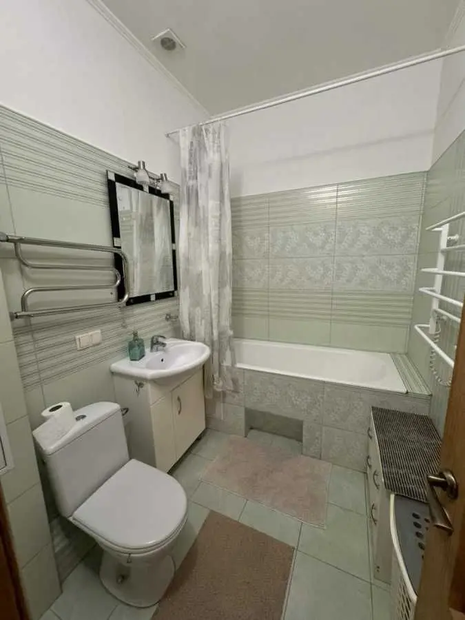 Фото Зняти 1 кімнатну квартиру, Олександра Довженка вул. 2 Київ в довгострокову оренду, ціна: 18000 UAH, код 7223