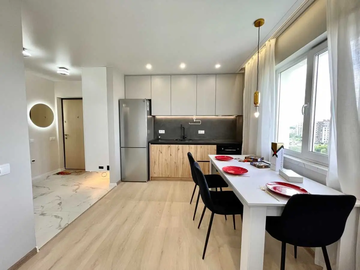 Фото Selling a 1-room apartment, 41 sq.m., Mykhaila Maksymovycha Street (Onufriia Trutenka Street)  Kyiv, price: 105000 USD, code 7224