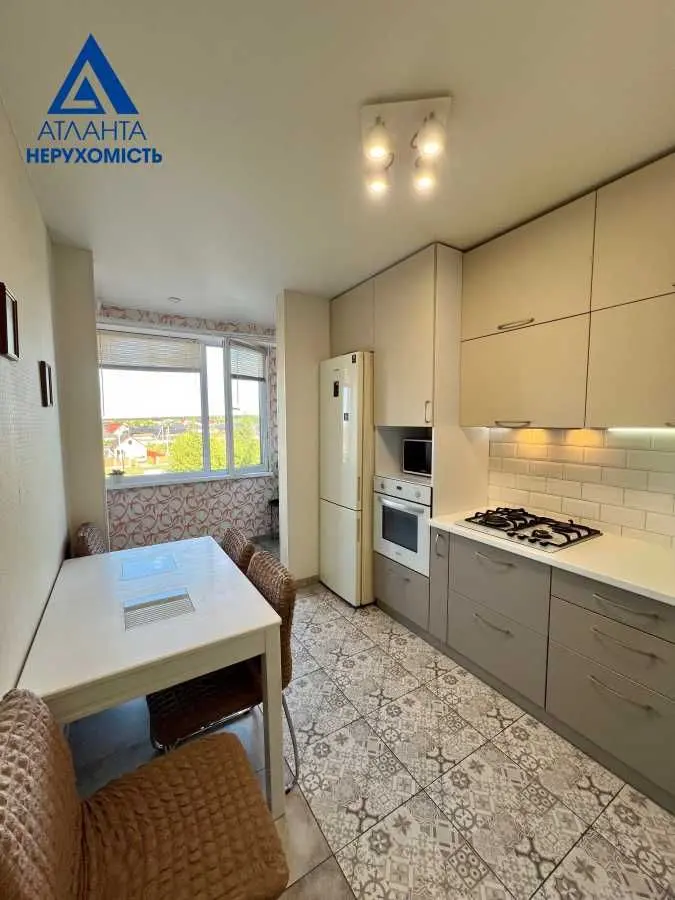 Фото Selling a 1-room apartment, 41 sq.m., Strumovka, price: 65000 USD, code 7225