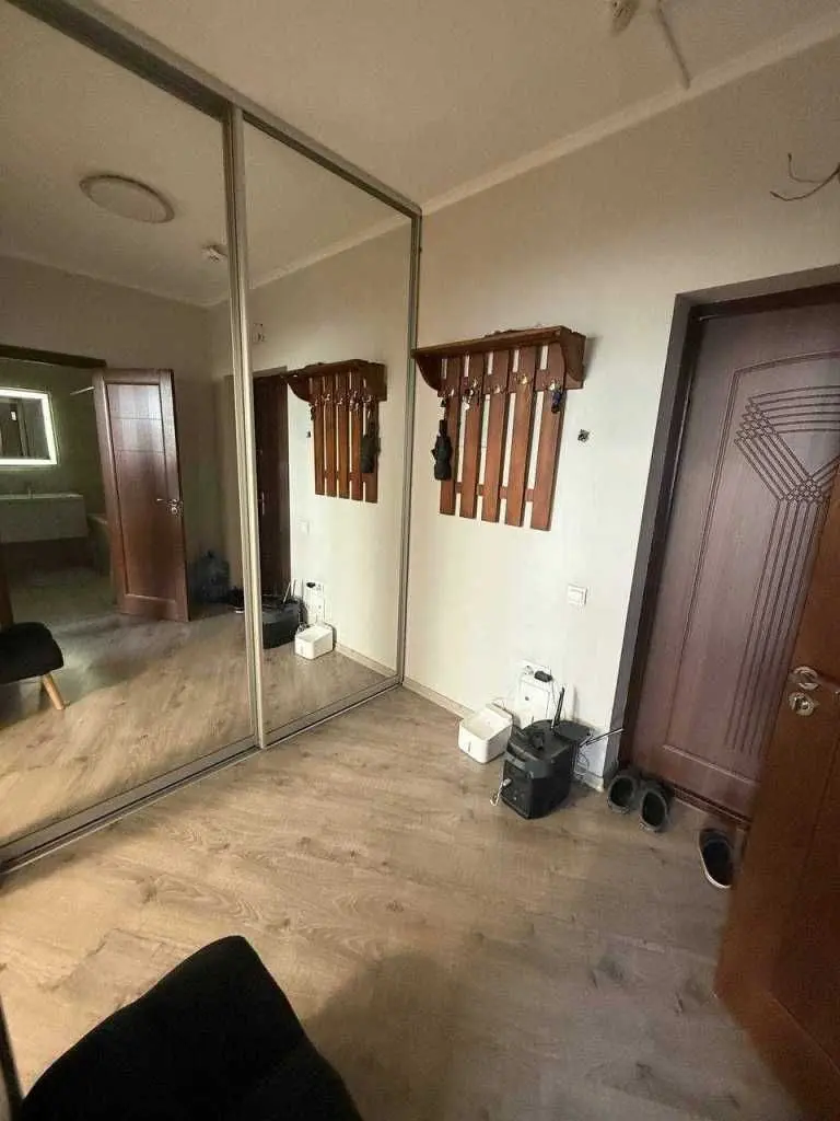 Фото Selling a 1-room apartment, 43 sq.m., Voskresenska Street 16Г Kyiv, price: 84999 USD, code 7230