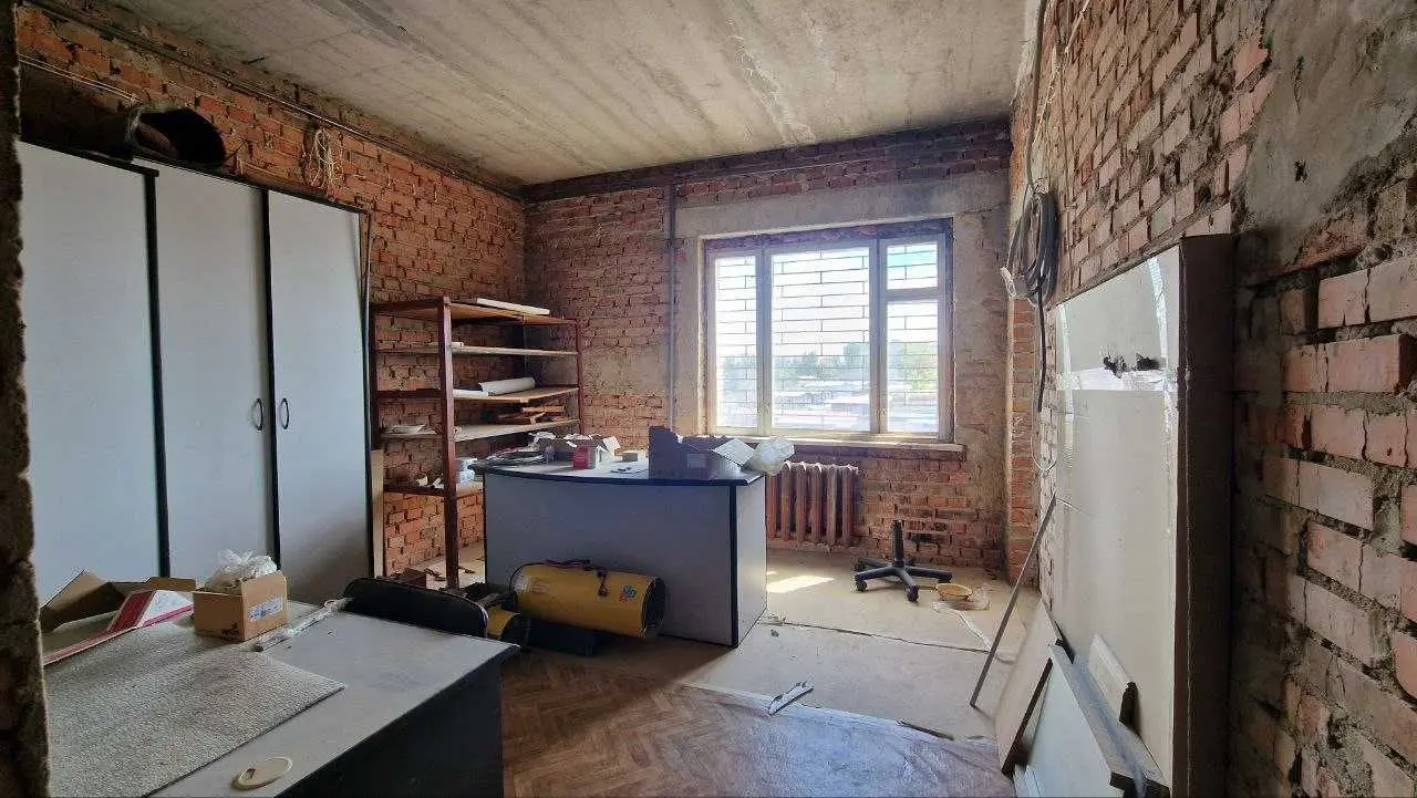 Фото Selling an office, 798 sq.m., Pivdenna Street  Bila Tserkva, price: 280000 USD, code 7237