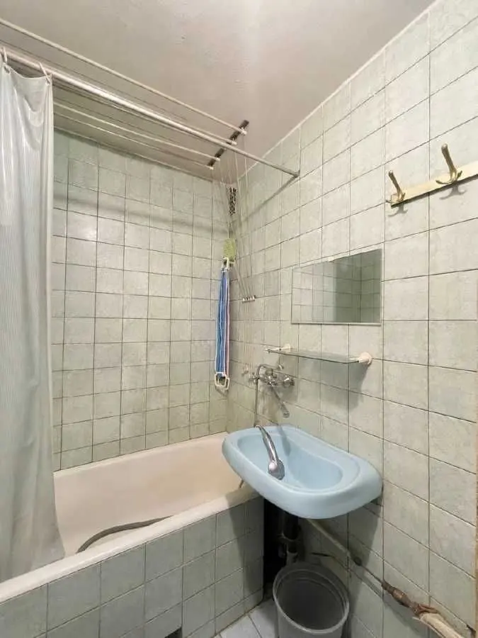 Фото Selling a 3-room apartment, 72 sq.m., Onore de Balzaka Street  Kyiv, price: 64000 USD, code 7238