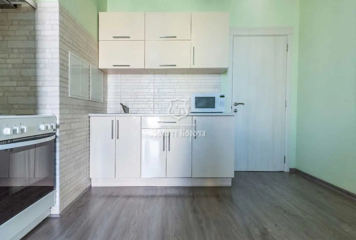 Фото Продаю 1 кімнатну квартиру, 43.8 кв. м, Комбінатна вул. 25 Київ, ціна: 82000 USD, код 7239