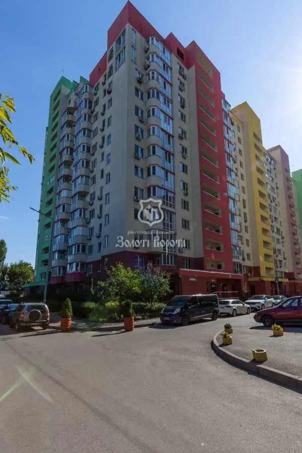 Фото Продаю 1 кімнатну квартиру, 43.8 кв. м, Комбінатна вул. 25 Київ, ціна: 82000 USD, код 7239