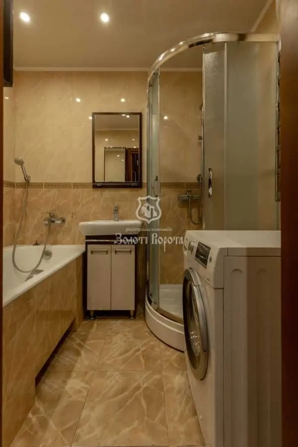 Фото Продаю 3 кімнатну квартиру, 99 кв. м, Милославська вул. 47а Київ, ціна: 110000 USD, код 7240