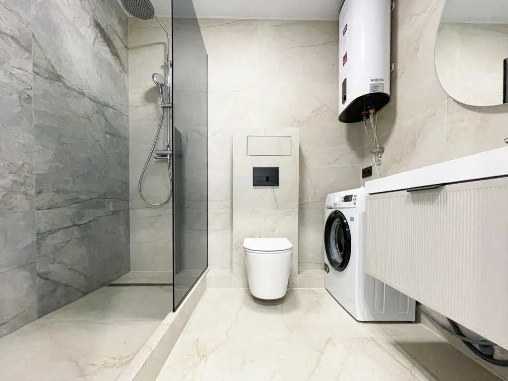 Фото Selling a 1-room apartment, 41 sq.m., Mykhaila Maksymovycha Street (Onufriia Trutenka Street)  Kyiv, price: 99000 USD, code 7250