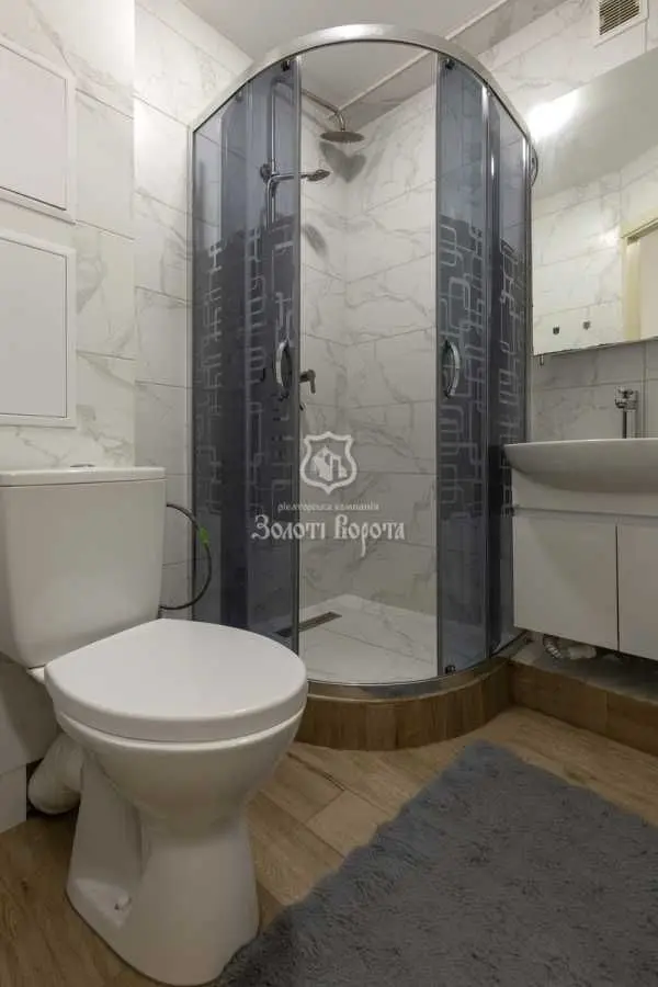 Фото Продаю 1 кімнатну квартиру, 32 кв. м, Кастуся Калиновського вул. (Астраханська)  Київ, ціна: 46000 USD, код 7253