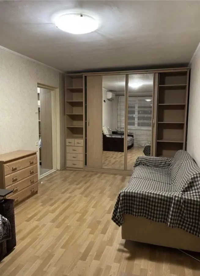 Фото Зняти 1 кімнатну квартиру, Армійська вул. 13 Одеса в довгострокову оренду, ціна: 11000 UAH, код 7259