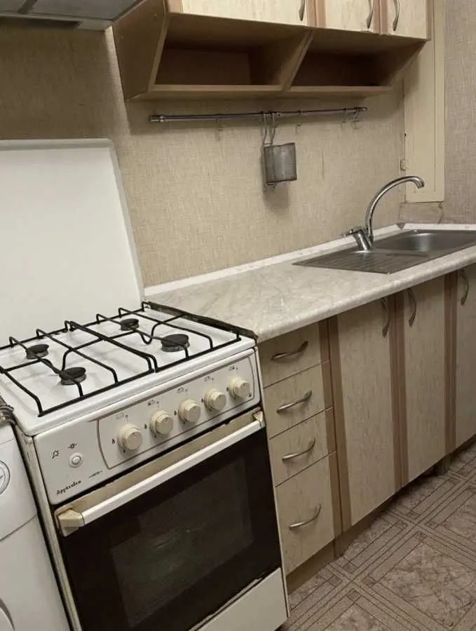 Фото Зняти 1 кімнатну квартиру, Армійська вул. 13 Одеса в довгострокову оренду, ціна: 11000 UAH, код 7259