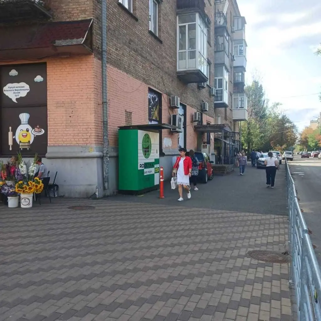 Фото Rent a retail space, Peremohy Avenue  Kyiv for long-term rent, price: 70000 UAH, code 7263