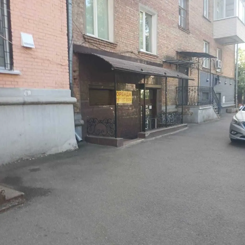 Фото Rent a retail space, Peremohy Avenue  Kyiv for long-term rent, price: 70000 UAH, code 7263
