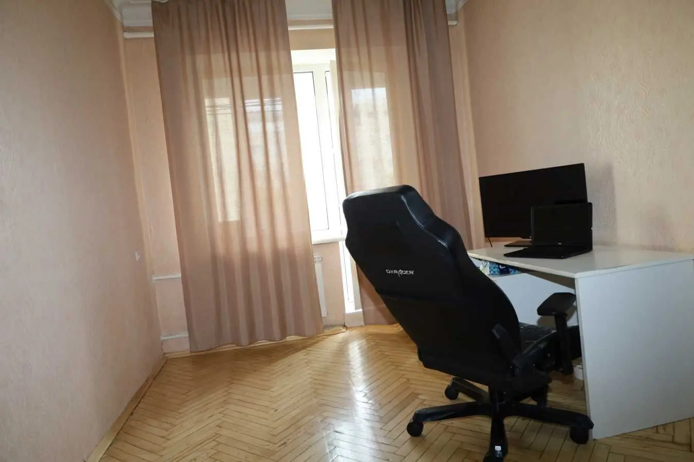 Фото Зняти 2 кімнатну квартиру, Гоголівська вул.  Київ в довгострокову оренду, ціна: 470 USD, код 7270