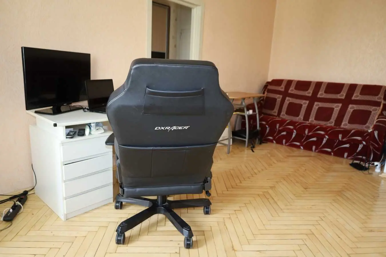 Фото Зняти 2 кімнатну квартиру, Гоголівська вул.  Київ в довгострокову оренду, ціна: 470 USD, код 7270