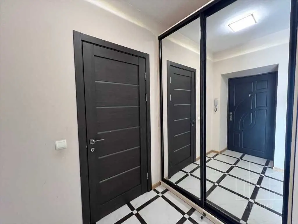 Фото Selling a 3-room apartment, 94 sq.m., Shalimova Akademika street 67 Sofiivska Borschahivka, price: 117000 USD, code 7284