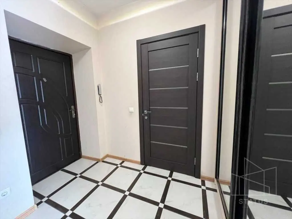 Фото Selling a 3-room apartment, 94 sq.m., Shalimova Akademika street 67 Sofiivska Borschahivka, price: 117000 USD, code 7284