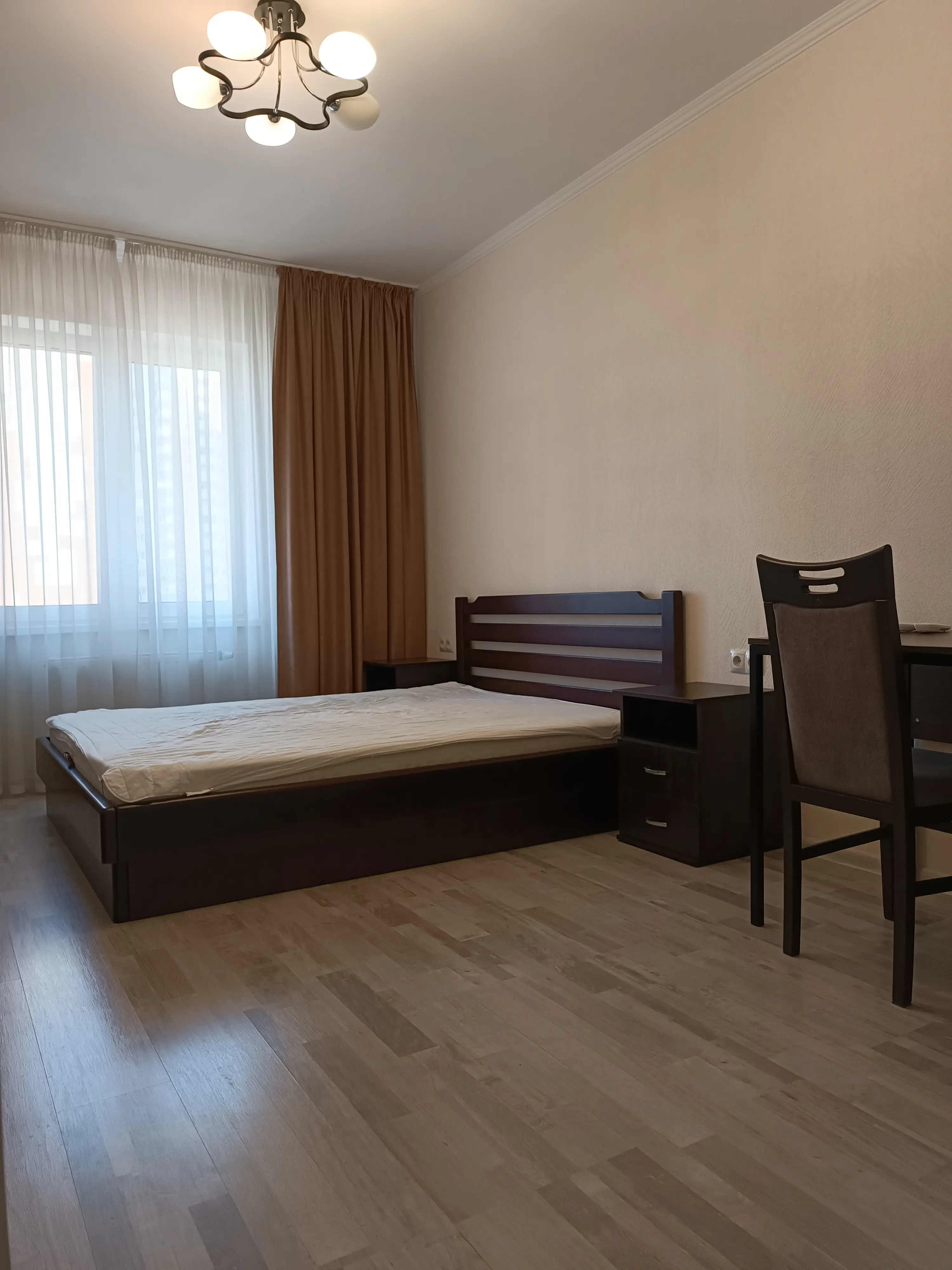 Фото Selling a 2-room apartment, 63.7 sq.m., Sofii Rusovoi Street 3 Kyiv, price: 90000 $, code 7287