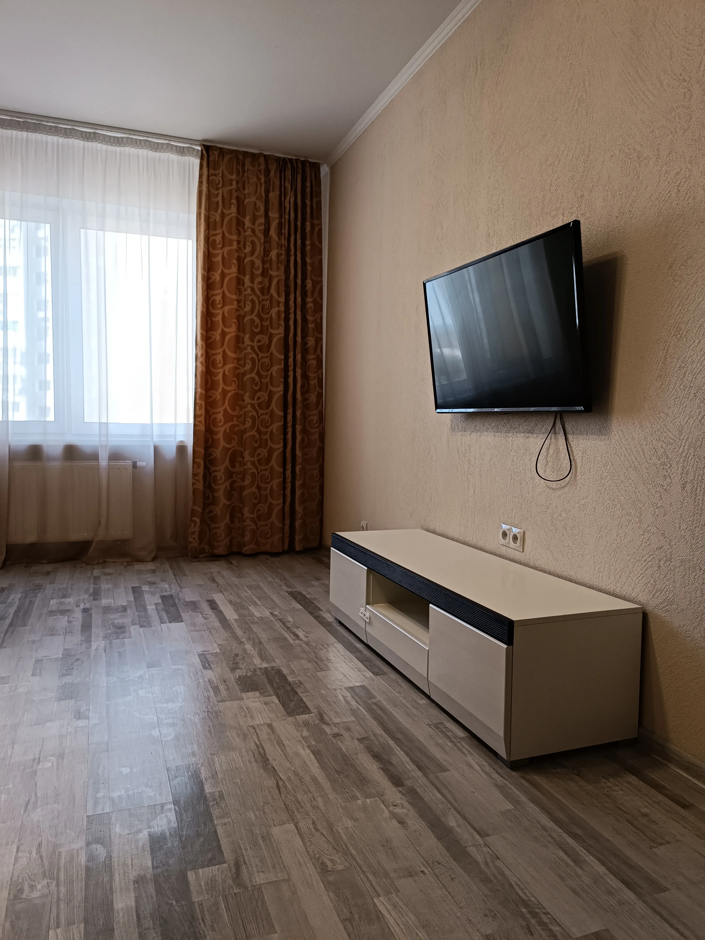 Фото Selling a 2-room apartment, 63.7 sq.m., Sofii Rusovoi Street 3 Kyiv, price: 90000 $, code 7287