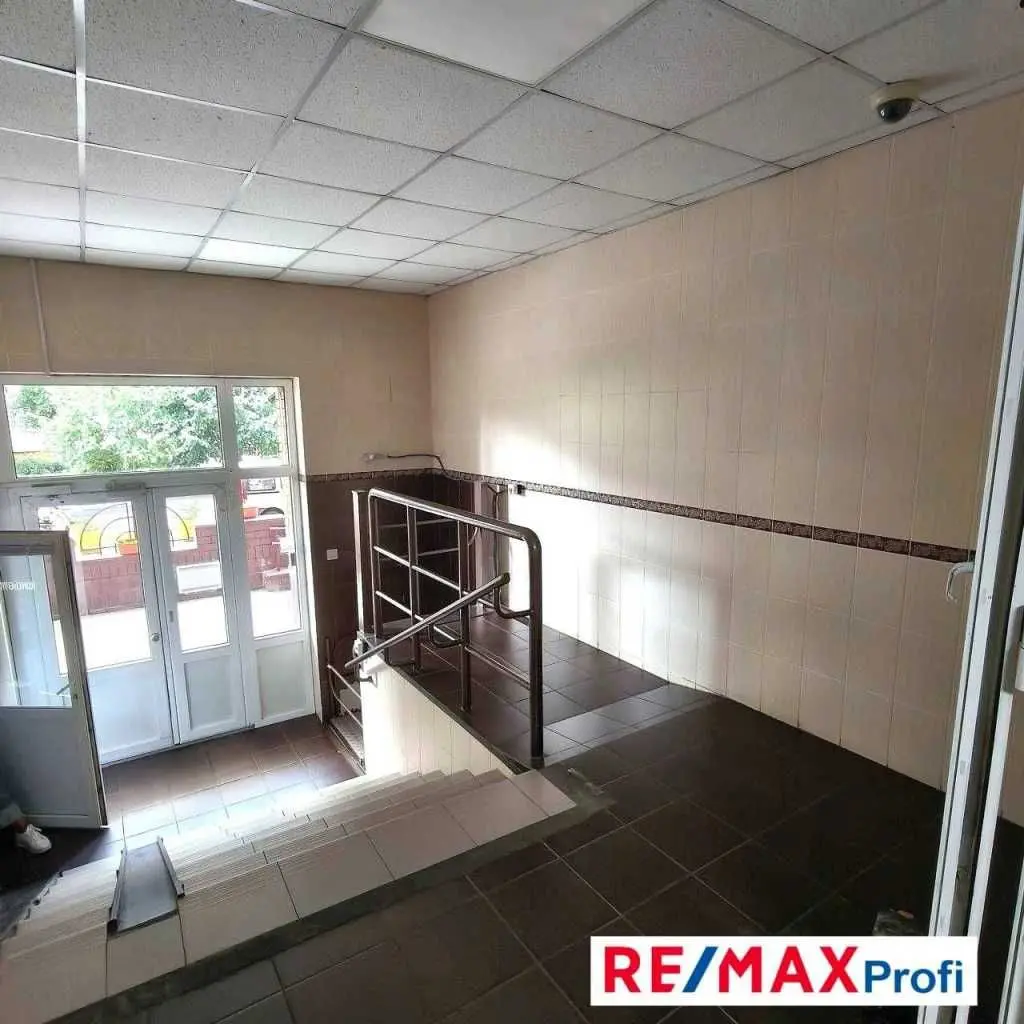Фото Selling a 1-room apartment, 43 sq.m., Kharkivske Road 182 Kyiv, price: 50000 USD, code 7289