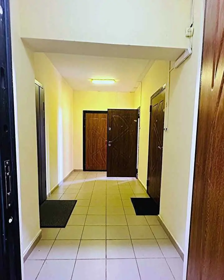 Фото Selling a 1-room apartment, 43 sq.m., Kharkivske Road 182 Kyiv, price: 50000 USD, code 7289