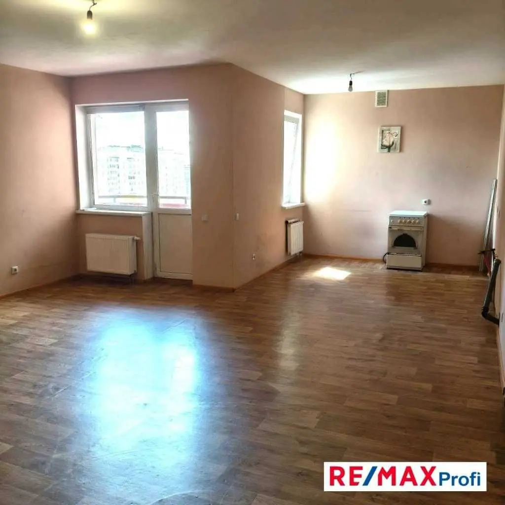 Фото Selling a 1-room apartment, 43 sq.m., Kharkivske Road 182 Kyiv, price: 50000 USD, code 7289