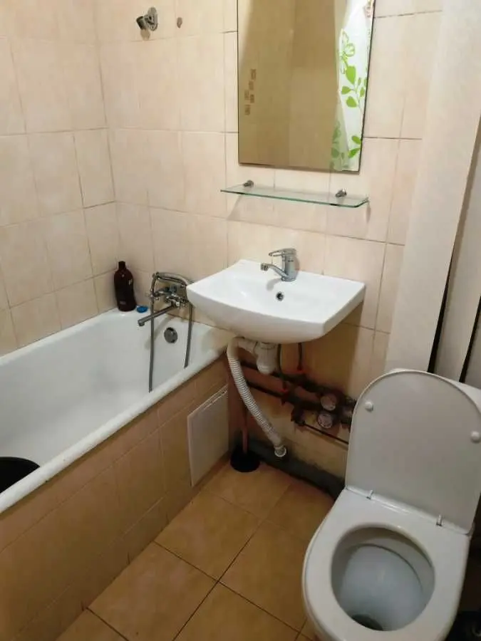 Фото Зняти 1 кімнатну квартиру, Любомира Гузара просп. (Космонавта Комарова) 30/28 Київ в довгострокову оренду, ціна: 10000 UAH, код 7293