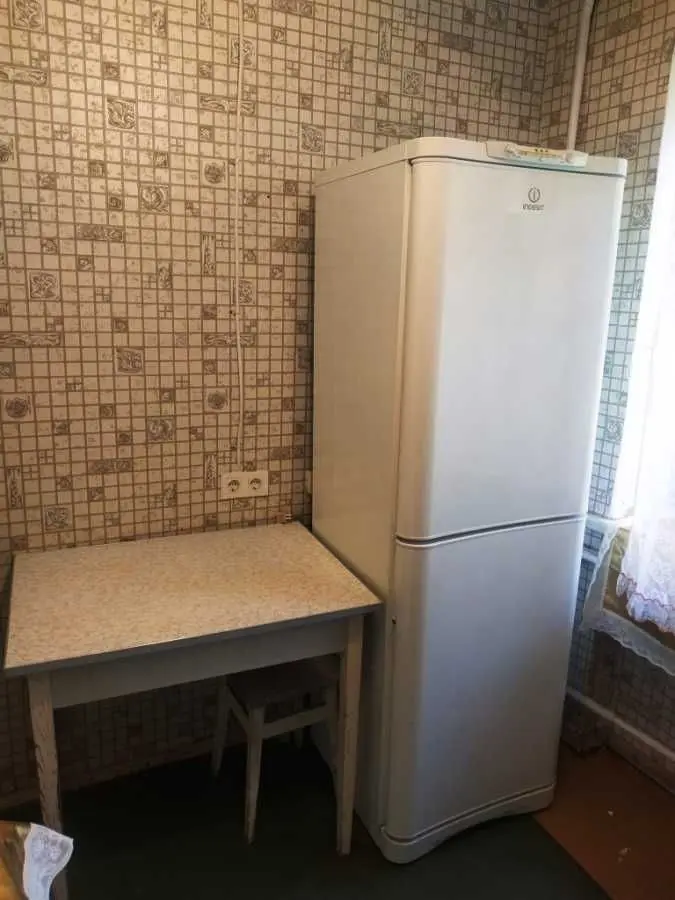 Фото Зняти 1 кімнатну квартиру, Любомира Гузара просп. (Космонавта Комарова) 30/28 Київ в довгострокову оренду, ціна: 10000 UAH, код 7293