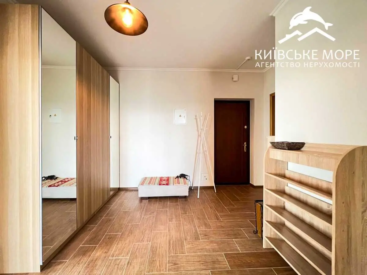 Фото Rent a 2-room apartment, Voskresenska Street 16В Kyiv for long-term rent, price: 25000 UAH, code 7300