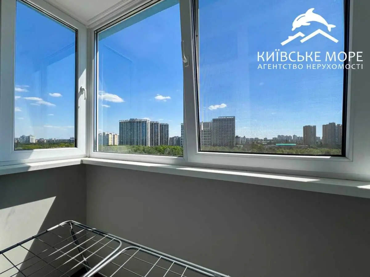 Фото Rent a 2-room apartment, Voskresenska Street 16В Kyiv for long-term rent, price: 25000 UAH, code 7300